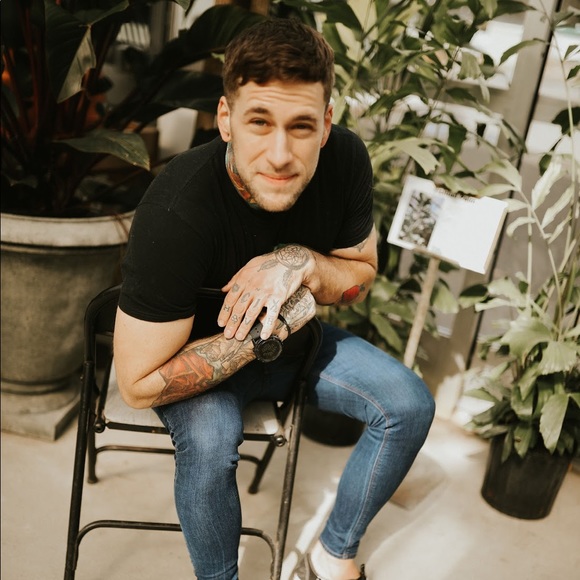 Meet your Posher, Jake - Picture 6 of 6